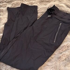 Black Athleta Pants with Zipper Pocket nwot
